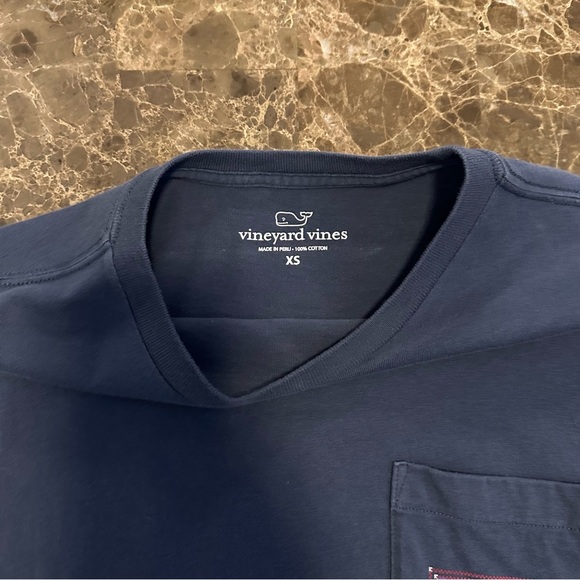 Vineyard Vines 🐳 long sleeve pocket t-shirt - Picture 3 of 6